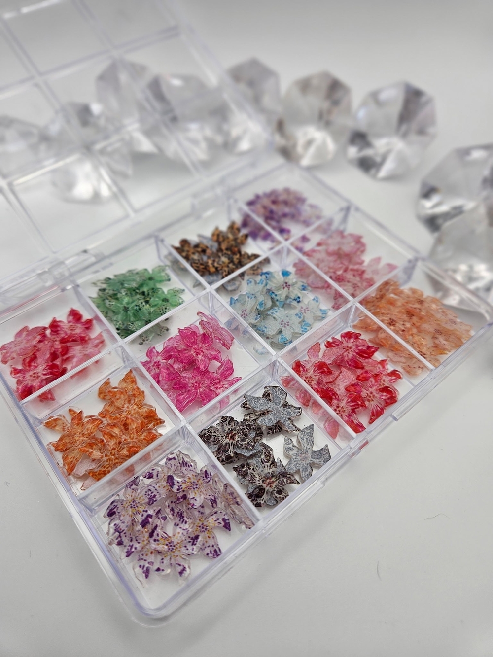 Multicolor Floral Nail Art Rhinestone Kit